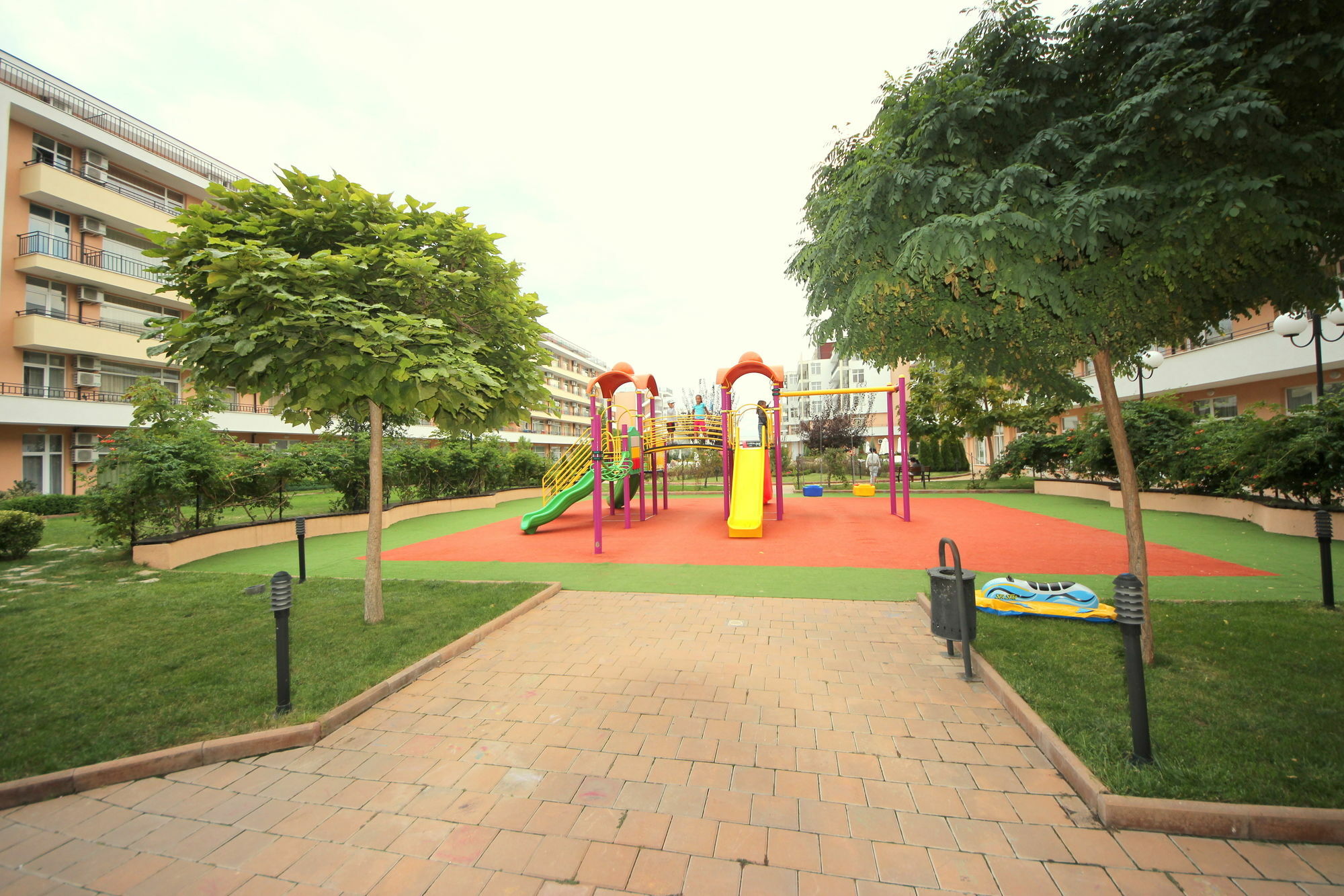 Menada Grand Kamelia Apartments Sunny Beach Exterior photo